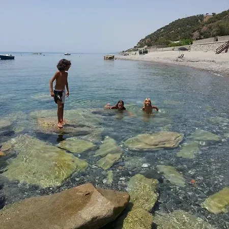 Dom wakacyjny Tenuta Baronale Jo S.elia-palizzi Palizzi Marina